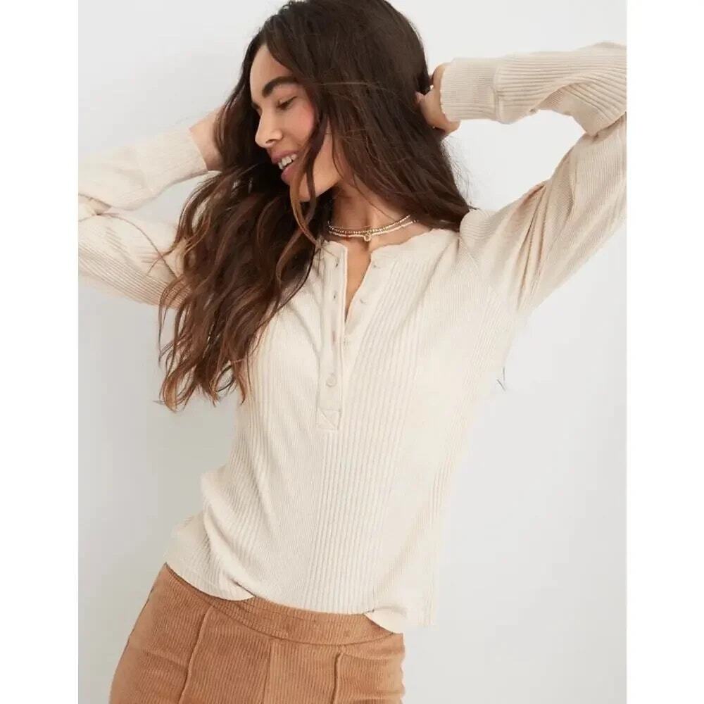 Aerie Road Trip Cream Ribbed Knit Long Sleeve Henley Top Women's Size Small - Picture 1 of 6